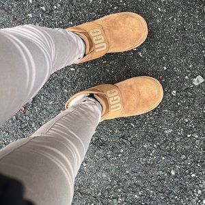 UGG Neumel II Graphic Slip On